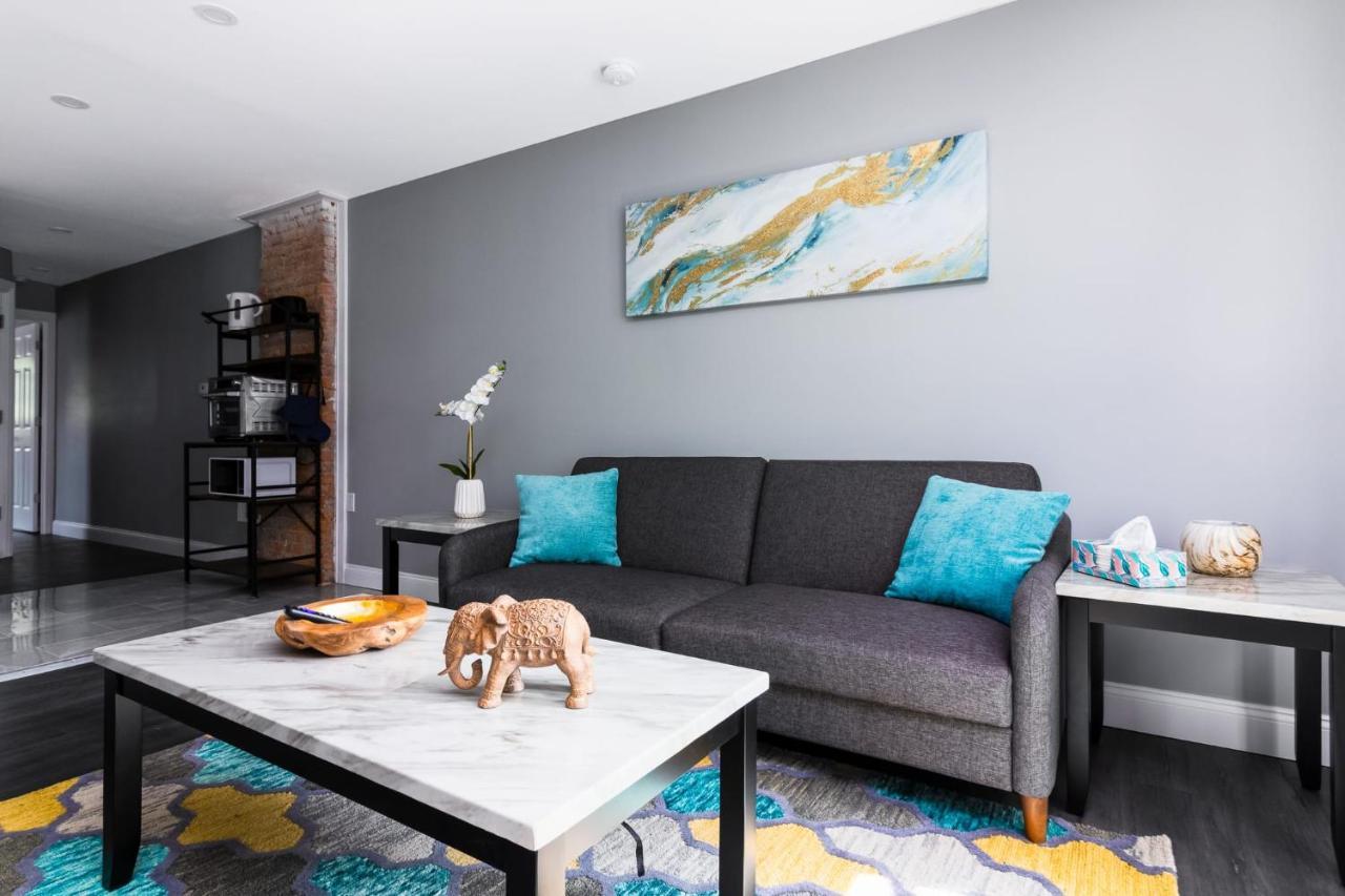 Quaint 1 Bedroom Apartment Sleeps 2-3, Near 나이아가라폴스 외부 사진