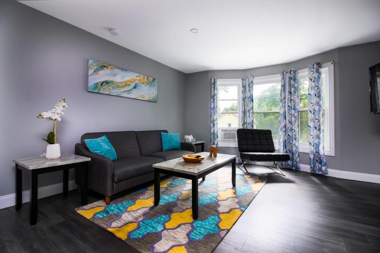 Quaint 1 Bedroom Apartment Sleeps 2-3, Near 나이아가라폴스 외부 사진
